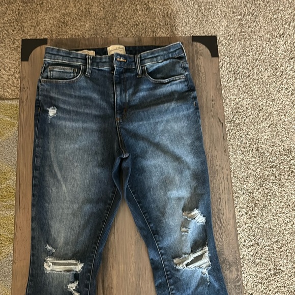 Universal thread - Picture 1 of 9